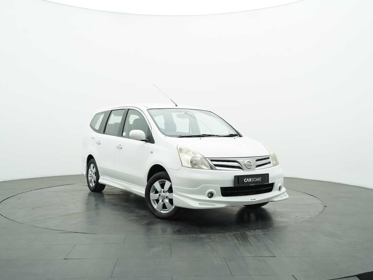 terpakai 2012 Nissan Grand Livina CVTC Comfort 1.8