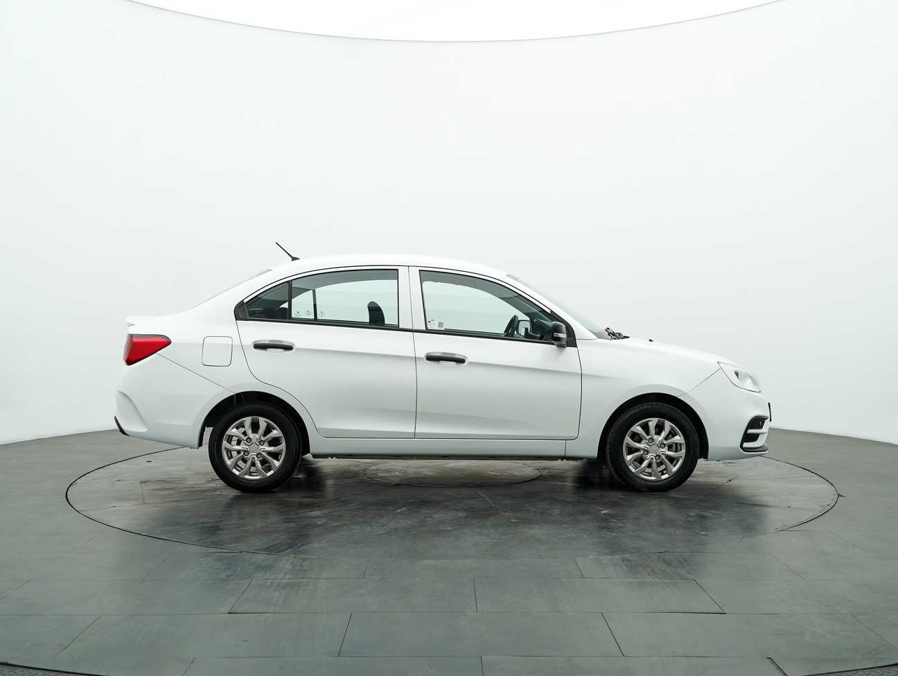 terpakai 2021 Proton Saga Standard 1.3