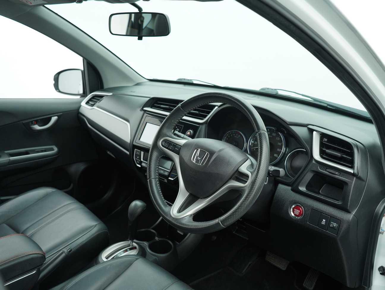 used 2018 Honda BR-V V 1.5