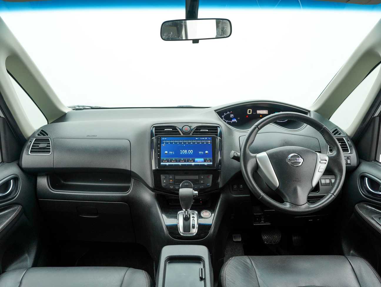 terpakai 2015 Nissan SERENA S-HYBRID HIGH-WAY STAR (CKD) 2.0