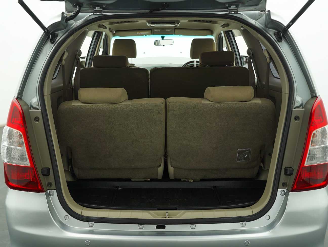 used 2014 Toyota Innova G 2.0