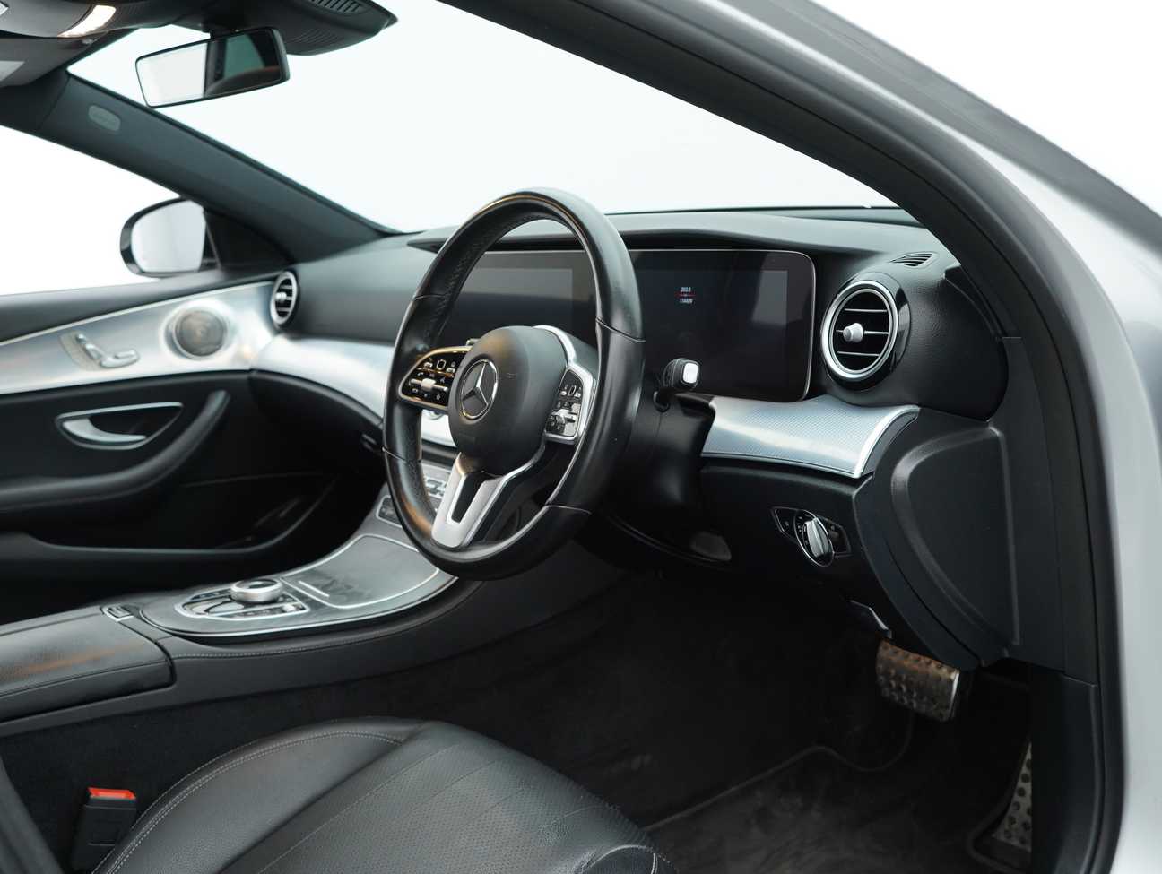 used 2020 Mercedes-Benz E200 Avantgarde 2.0