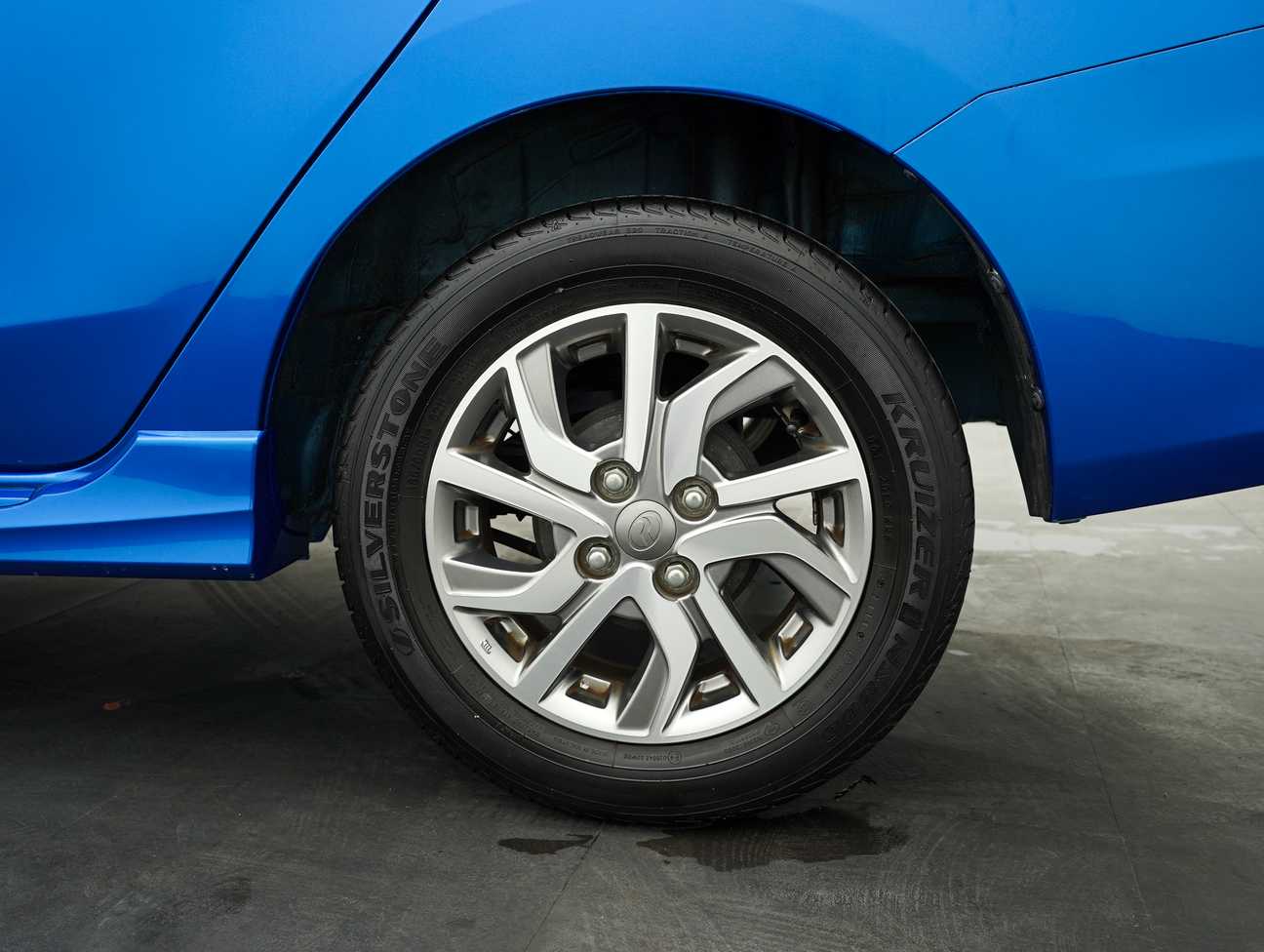 used 2017 Perodua Bezza Advance 1.3