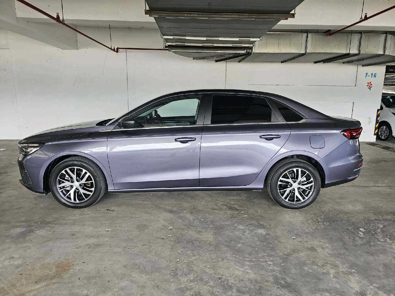 used 2025 Proton S70 Premium 1.5