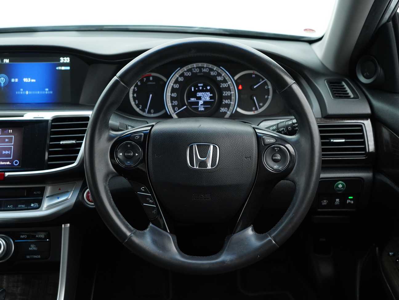 used 2015 Honda Accord VTi-L 2.0