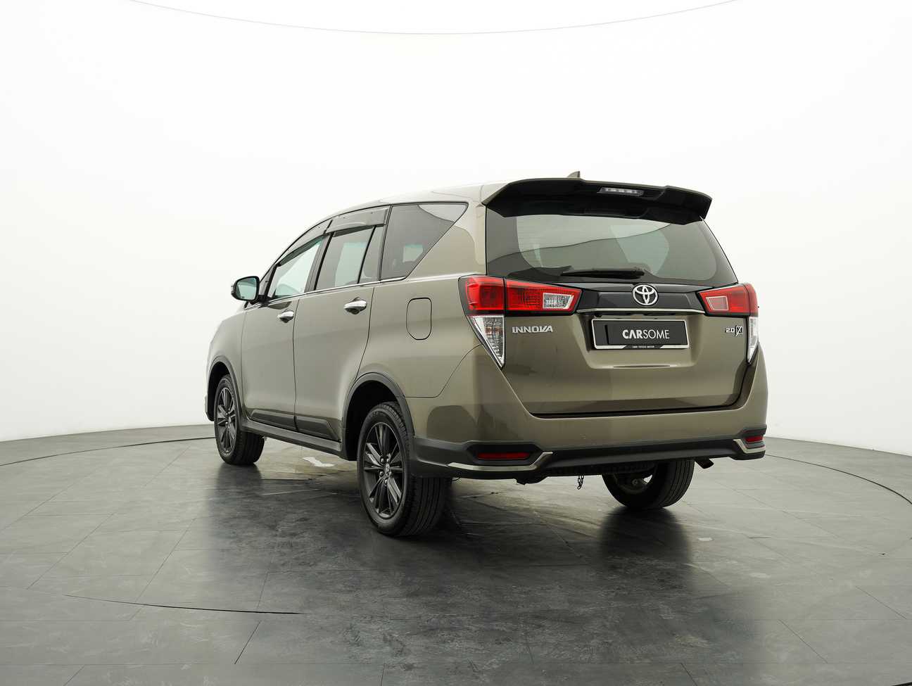 used 2021 Toyota Innova X 2.0