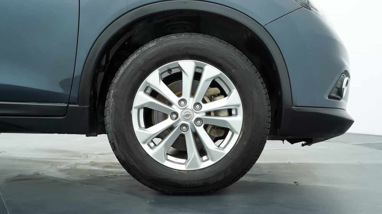 used 2016 Nissan X-TRAIL CVT 2.5