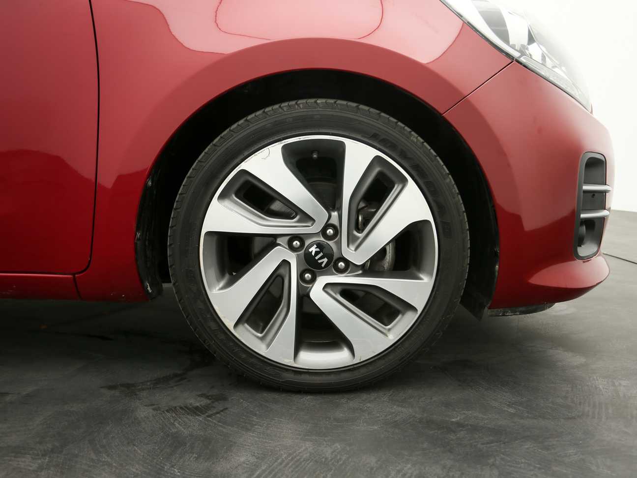 terpakai 2016 Kia RIO UB 1.4