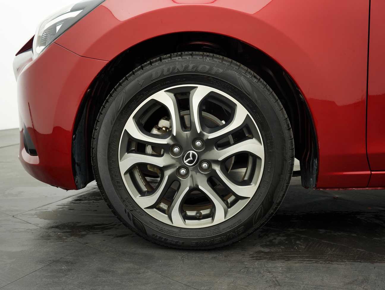 terpakai 2015 Mazda 2 SKYACTIV-G 1.5