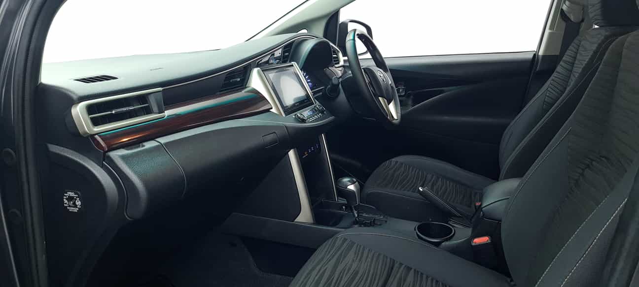 used 2017 Toyota INNOVA G 2.0