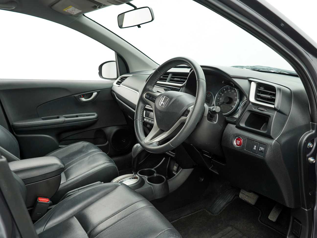 used 2018 Honda BR-V V 1.5