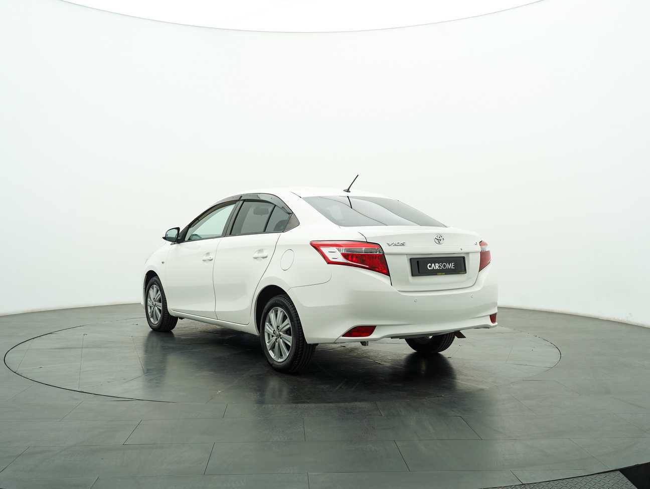 terpakai 2013 Toyota Vios J 1.5