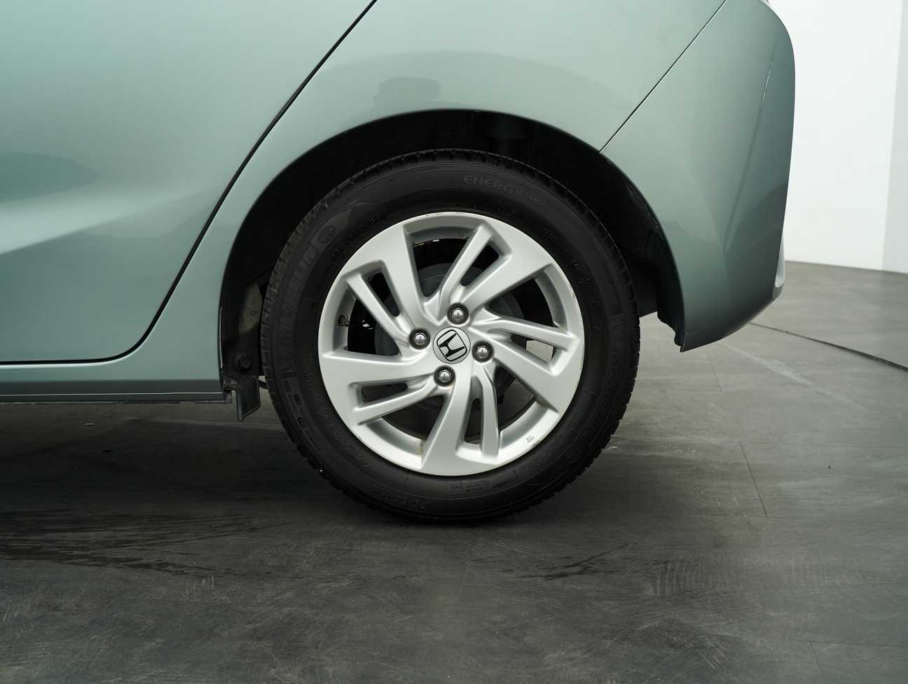 used 2016 Honda Jazz E 1.5