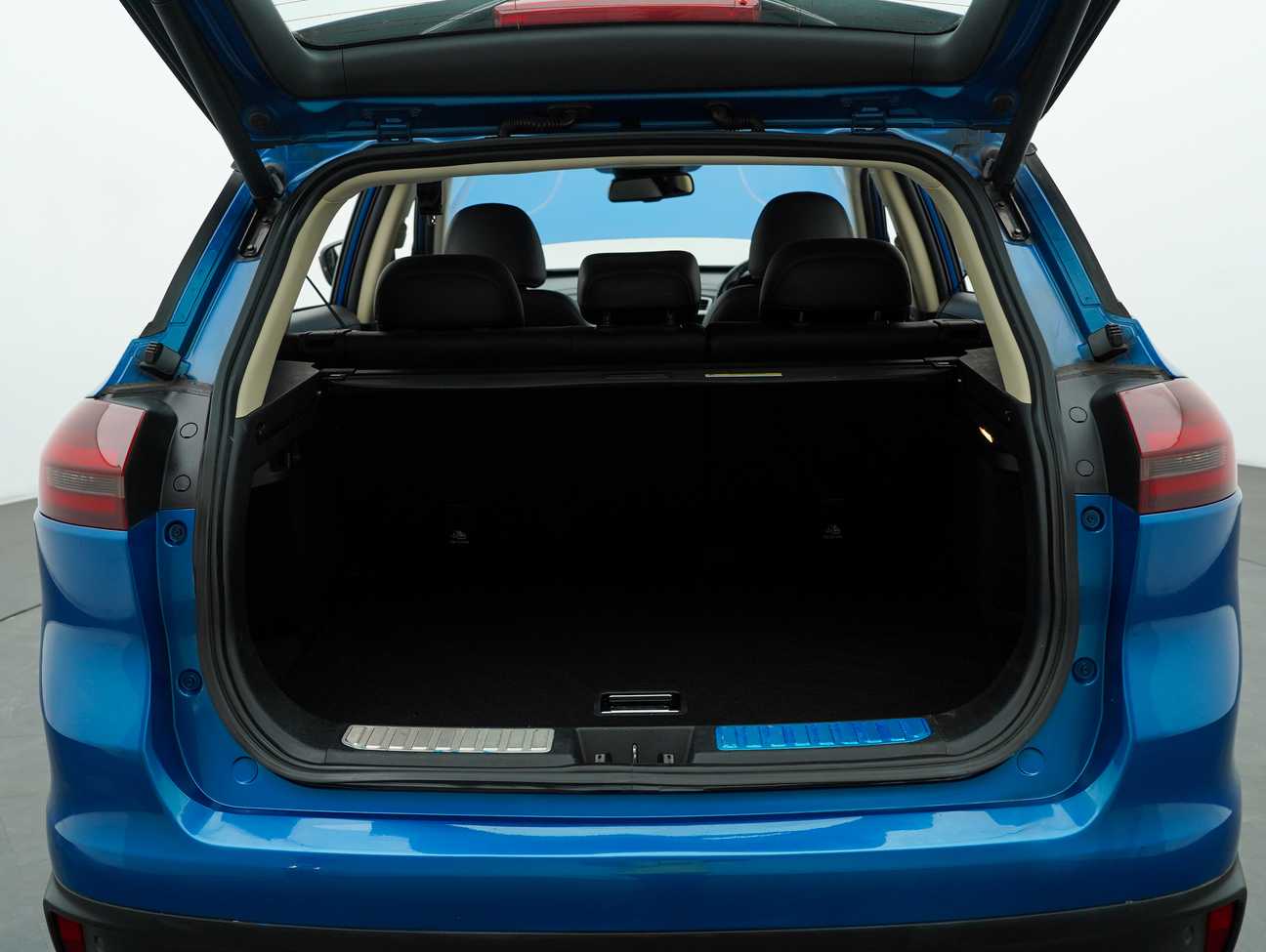 used 2021 Proton X70 Premium 1.8
