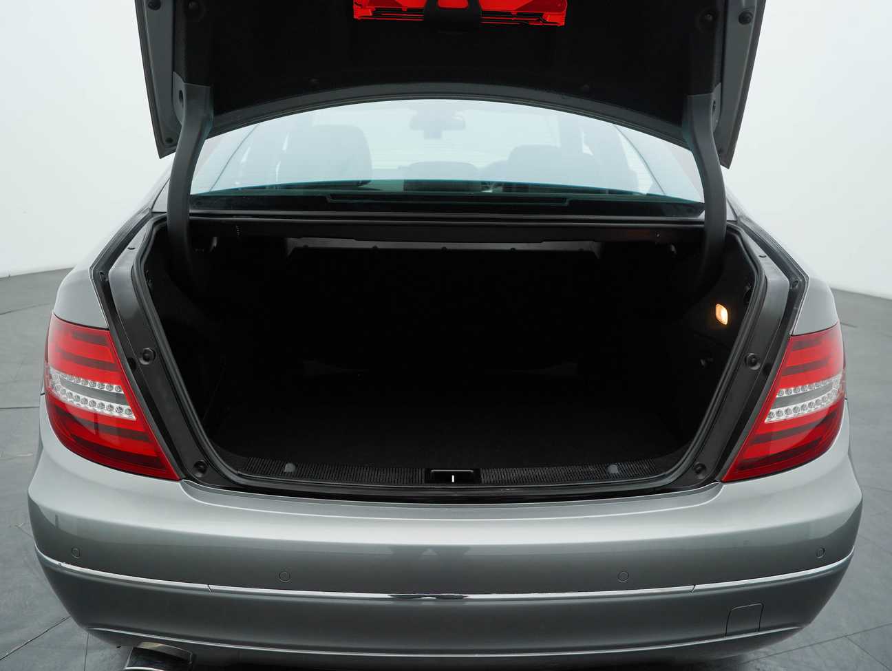 used 2012 Mercedes-Benz C200 Elegance CGI 1.8