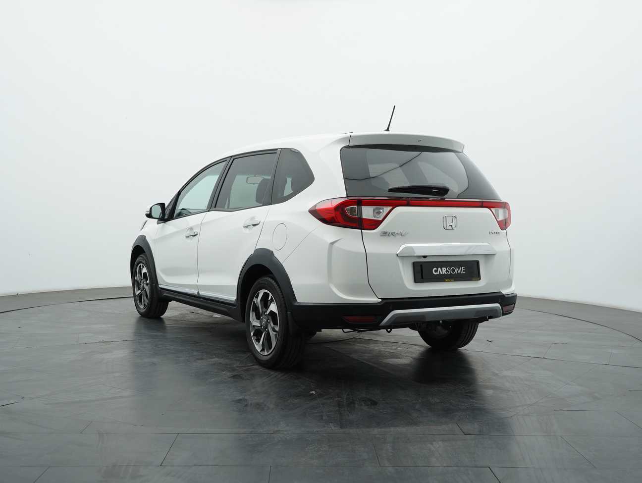 used 2017 Honda BR-V V 1.5