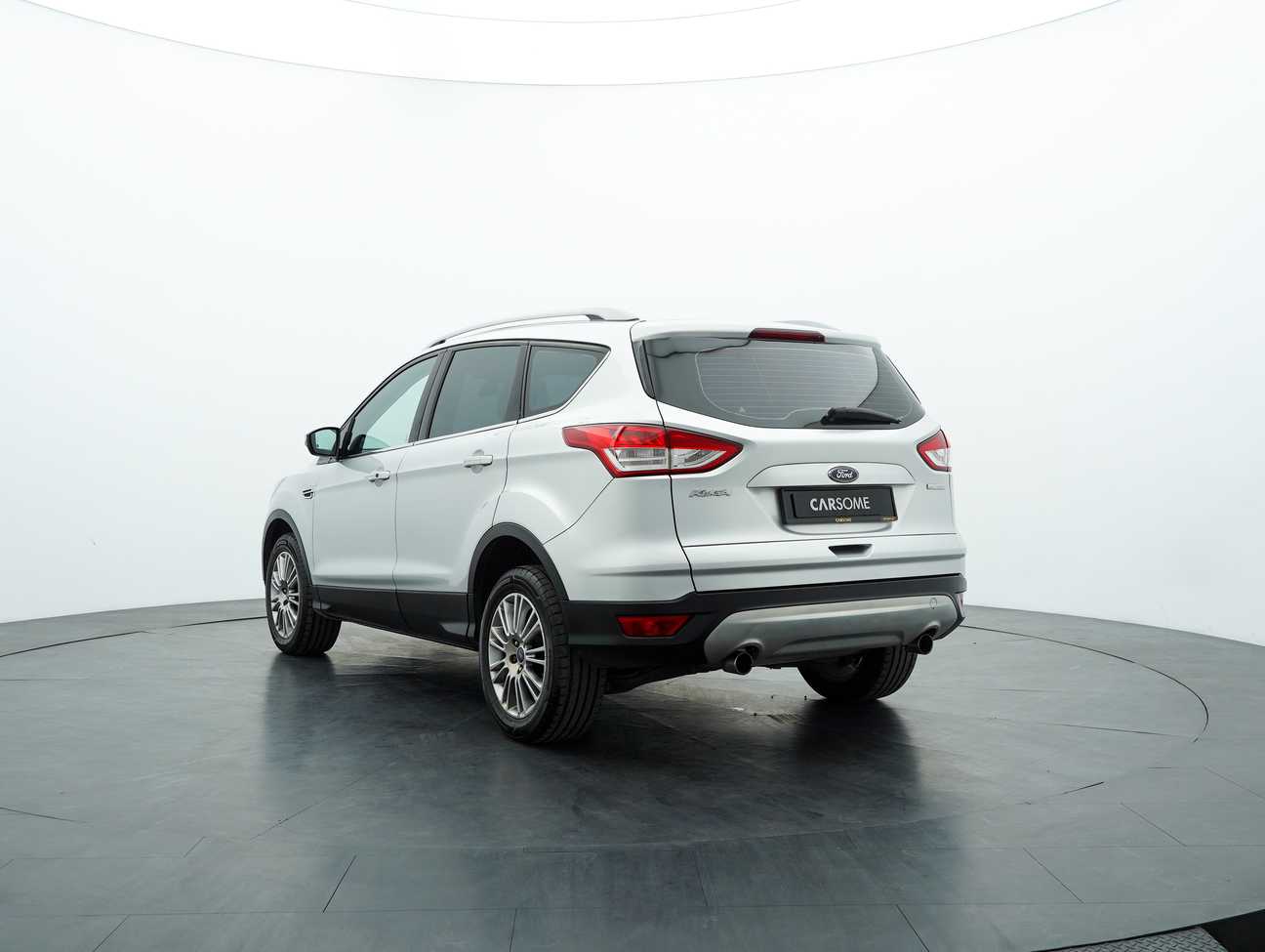 terpakai 2013 Ford Kuga Titanium Ecoboost 1.6