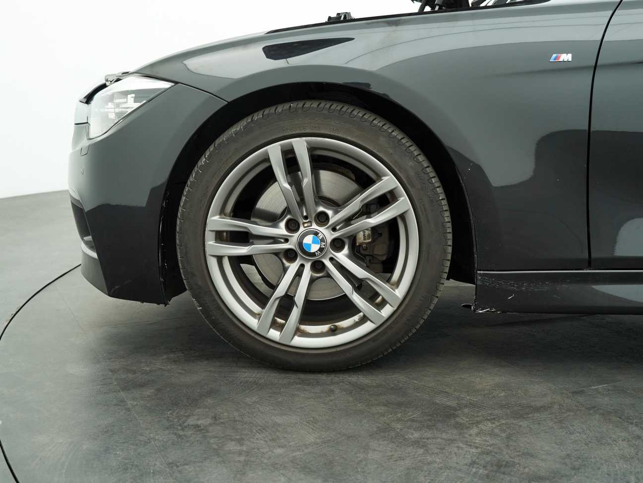 used 2016 BMW 330i M Sport 2.0