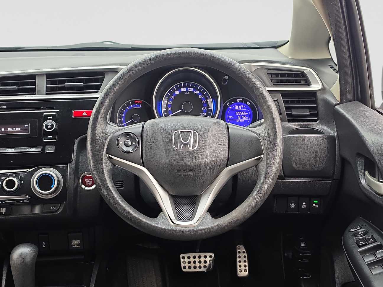 terpakai 2014 Honda Jazz E 1.5