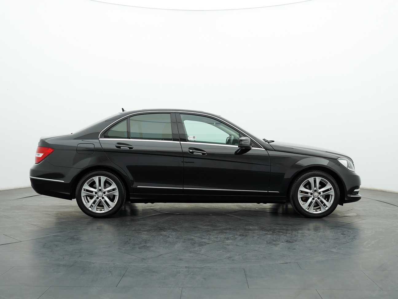 used 2014 Mercedes-Benz C200 Avantgarde CGI 1.8