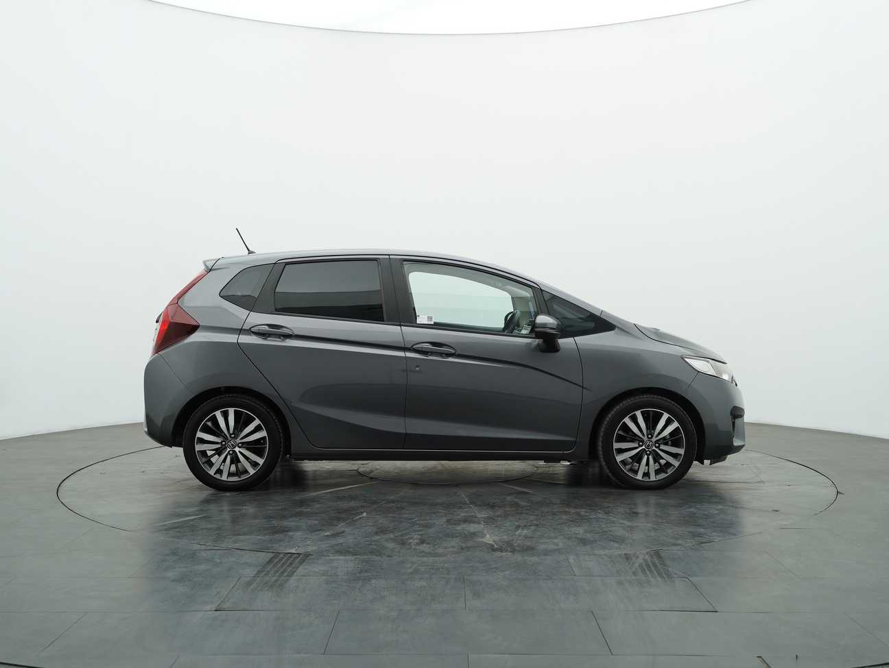 used 2017 Honda Jazz V 1.5
