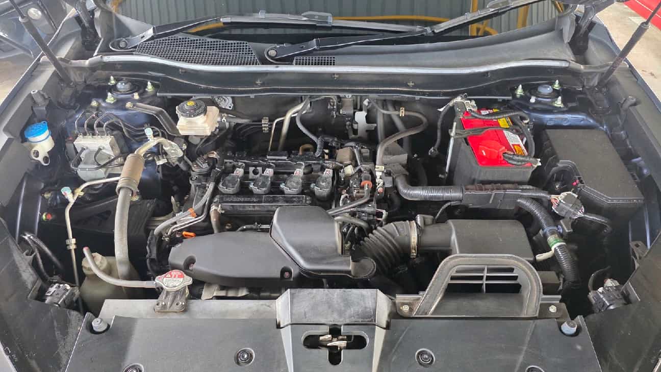 used 2024 Honda CR-V V 1.5