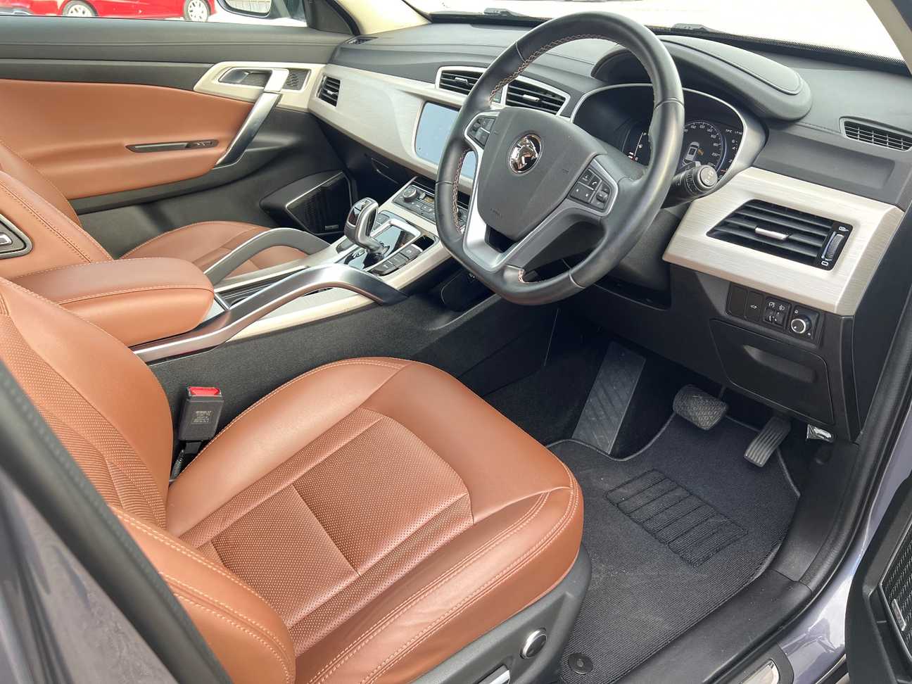 used 2020 Proton X70 Premium 1.8