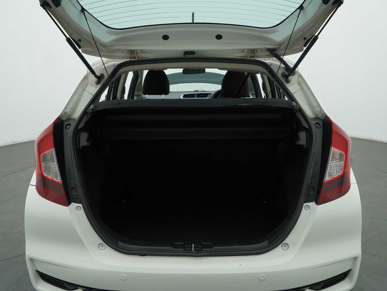 used 2017 Honda Jazz E 1.5