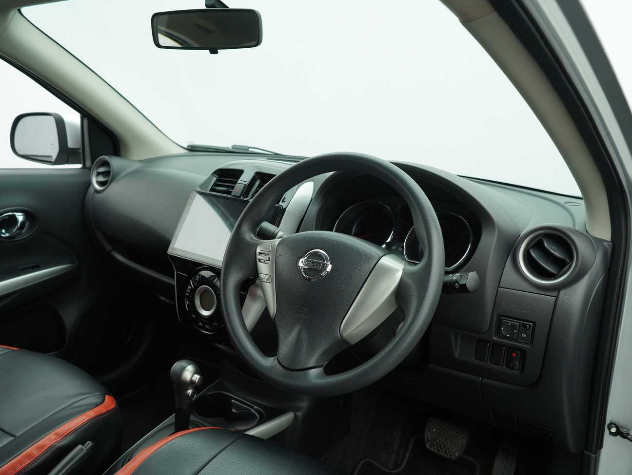 used 2015 Nissan Almera VL 1.5