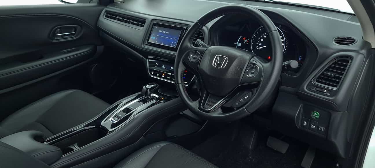 terpakai 2019 Honda HR-V HYBRID 1.5