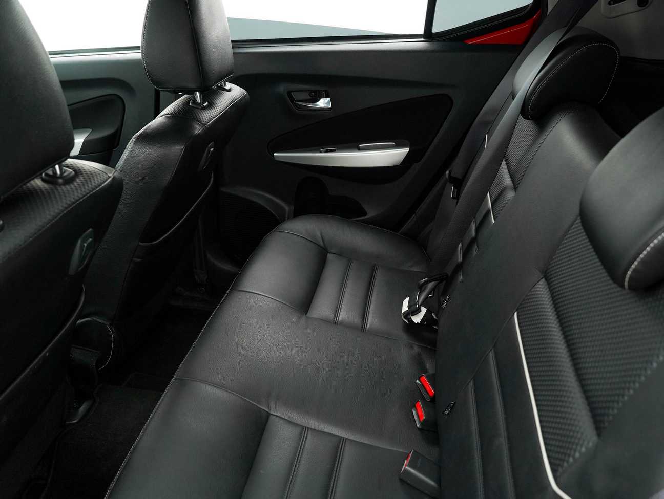 terpakai 2018 Perodua AXIA Advance 1.0