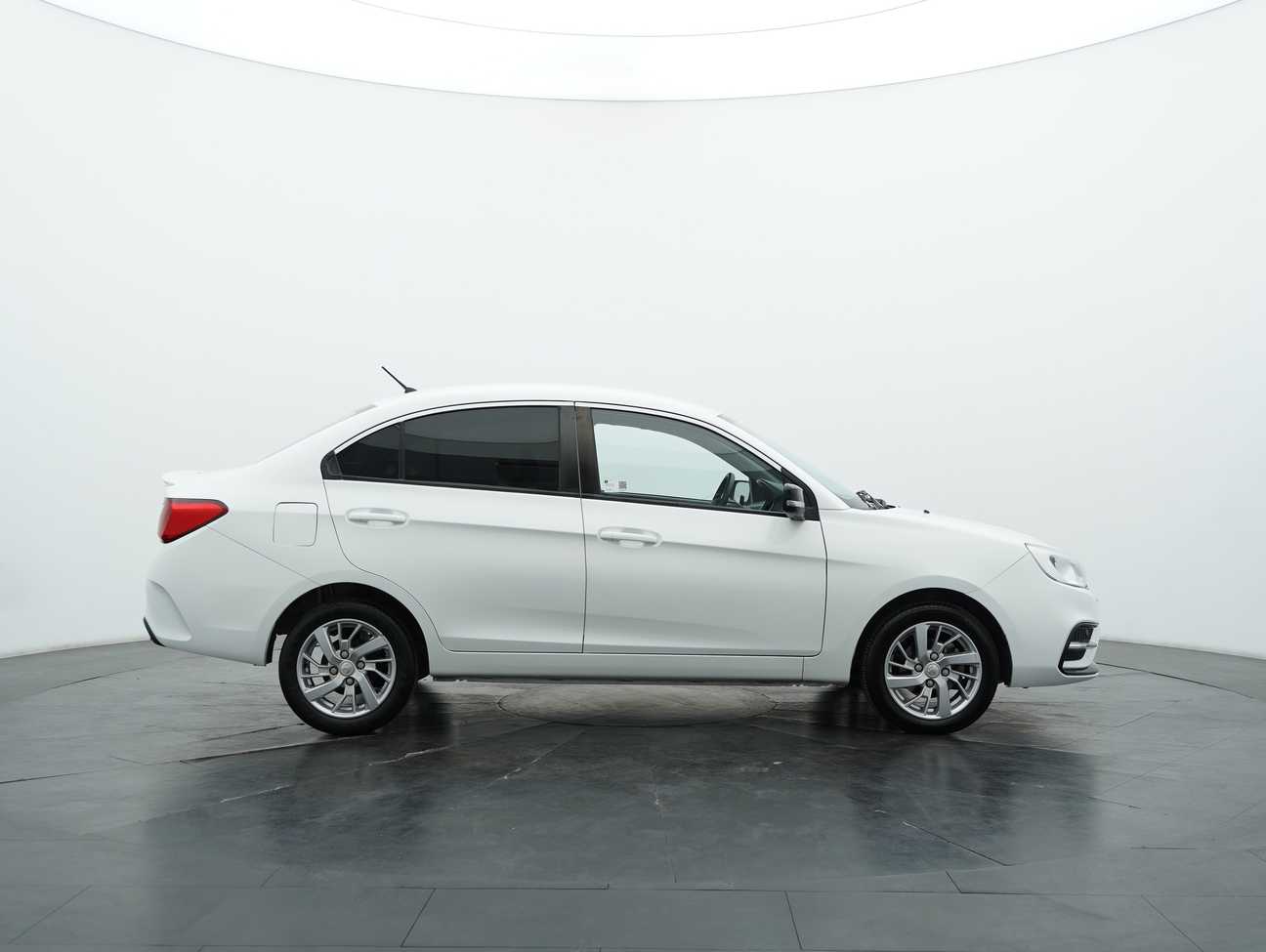 terpakai 2022 Proton Saga Premium 1.3