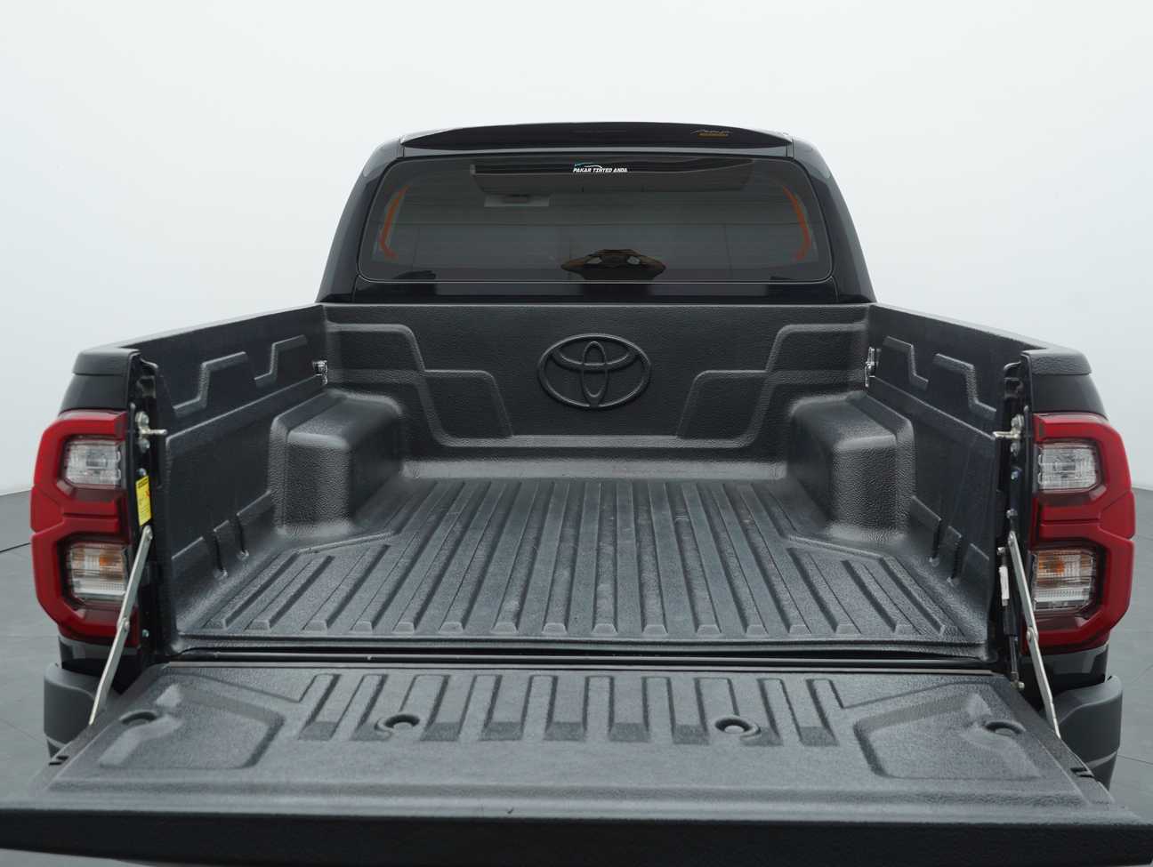 used 2022 Toyota Hilux Rogue Dual Cab 2.8