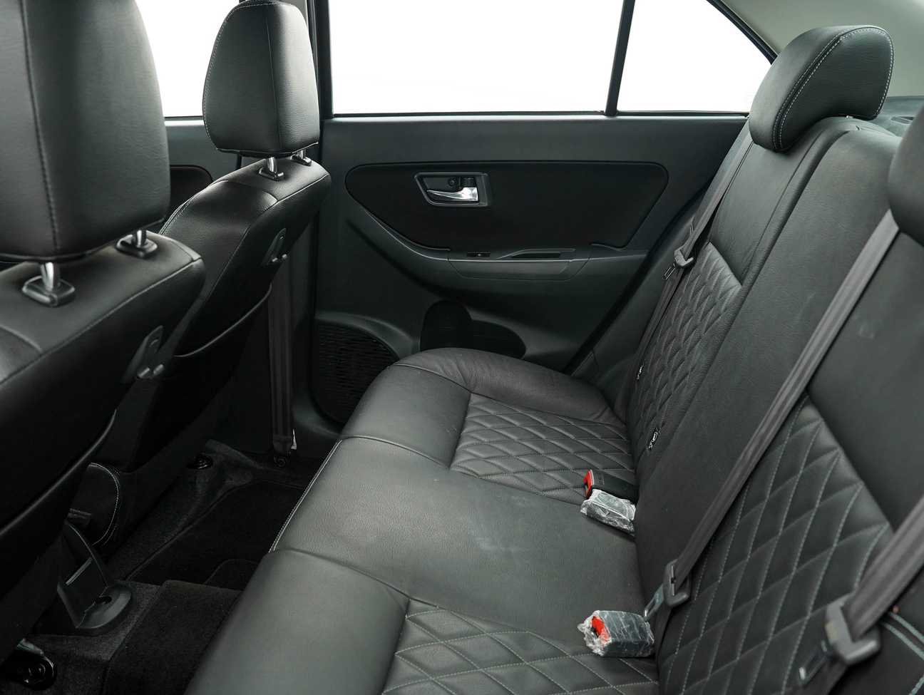 used 2016 Perodua Bezza Advance Premium 1.3