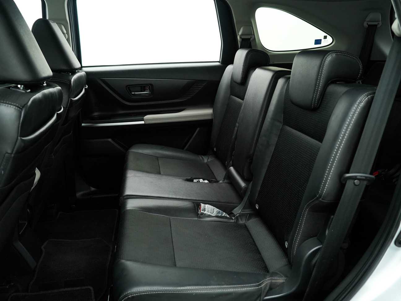 terpakai 2022 Toyota Veloz  1.5