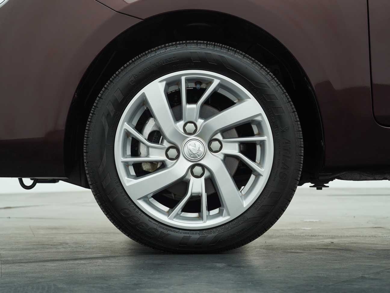 used 2022 Proton Saga Premium 1.3