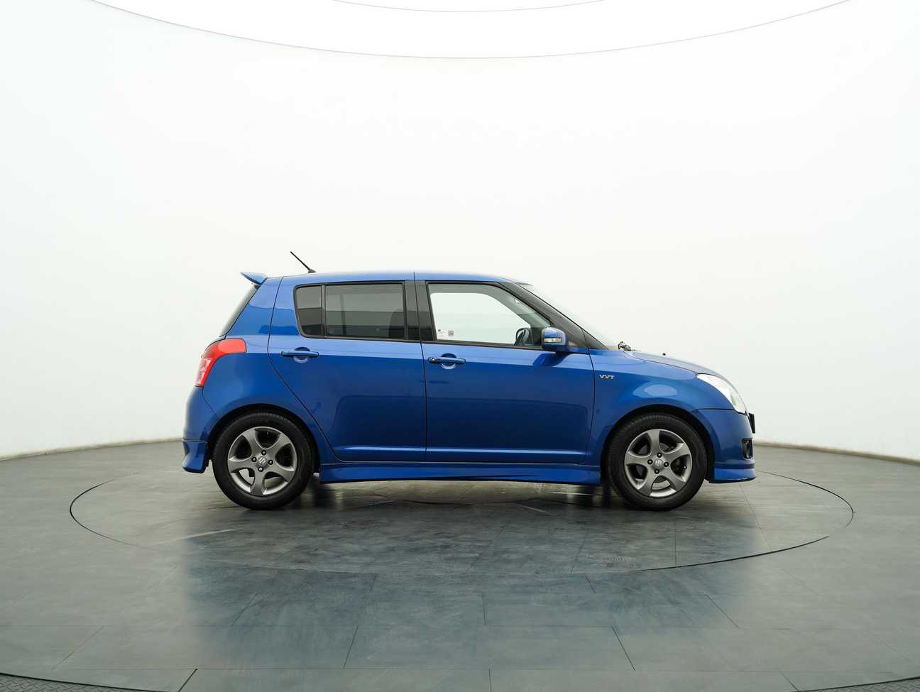 terpakai 2010 Suzuki Swift  1.5