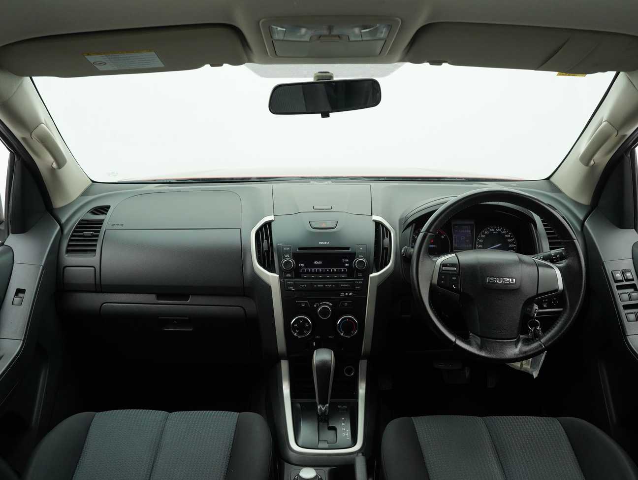 terpakai 2013 Isuzu D-Max Dual Cab 4X4 2.5