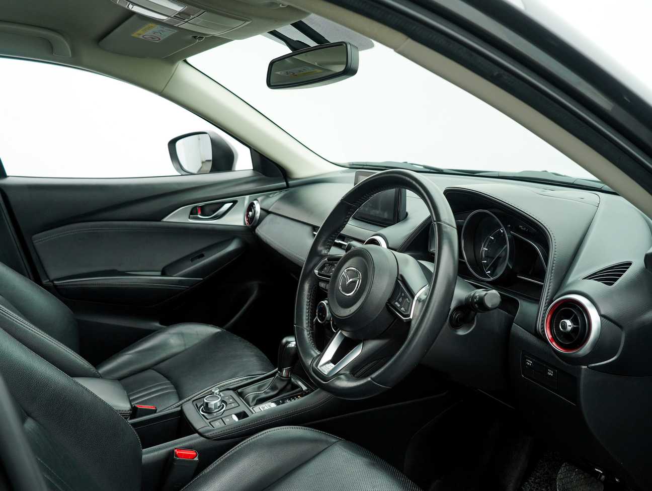 terpakai 2018 Mazda CX-3 SKYACTIV-G GVC 2.0