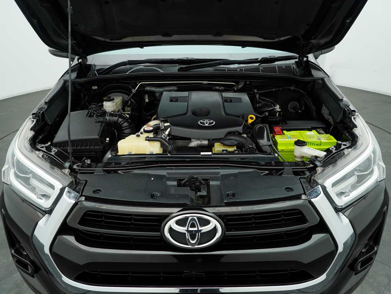 used 2022 Toyota Hilux V Dual Cab 2.4