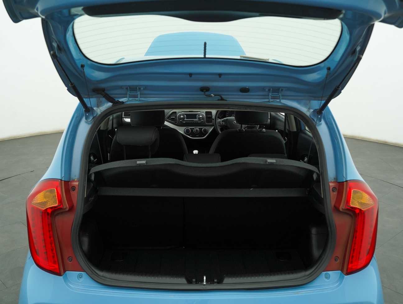 terpakai 2015 Kia Picanto  1.2