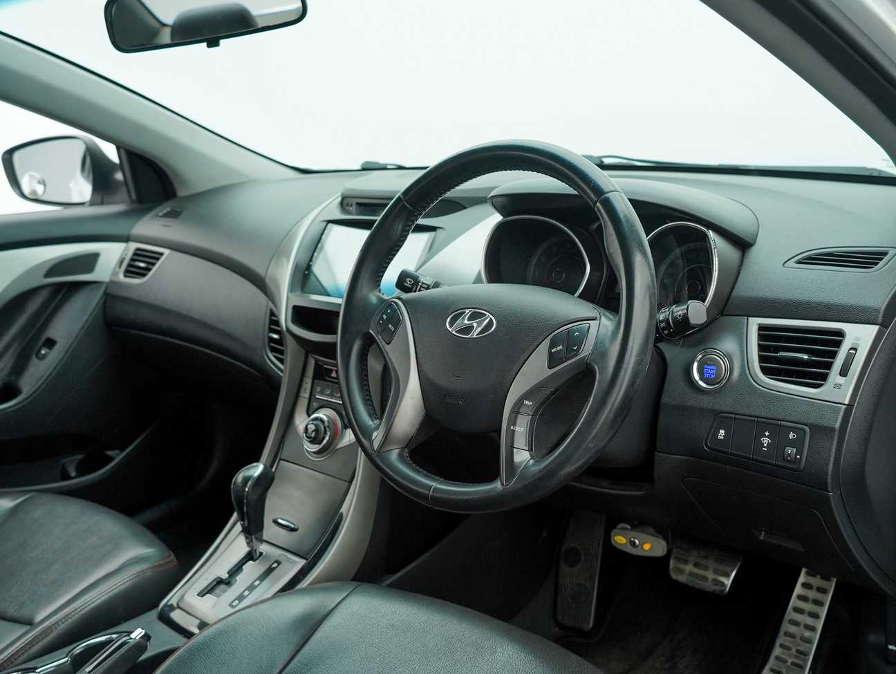 used 2014 Inokom Elantra High Spec 1.6
