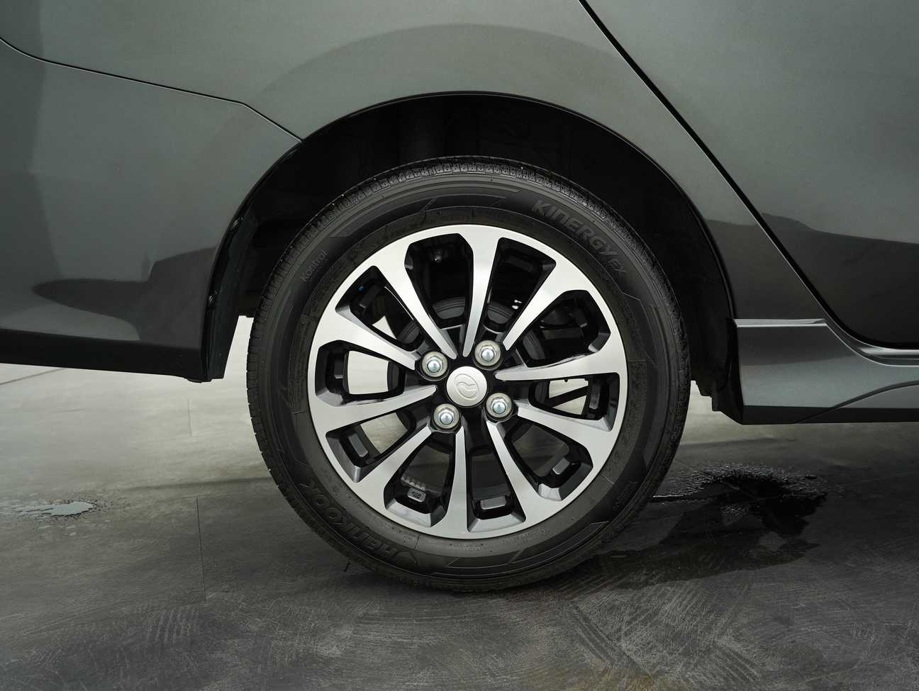 used 2021 Perodua BEZZA X 1.3