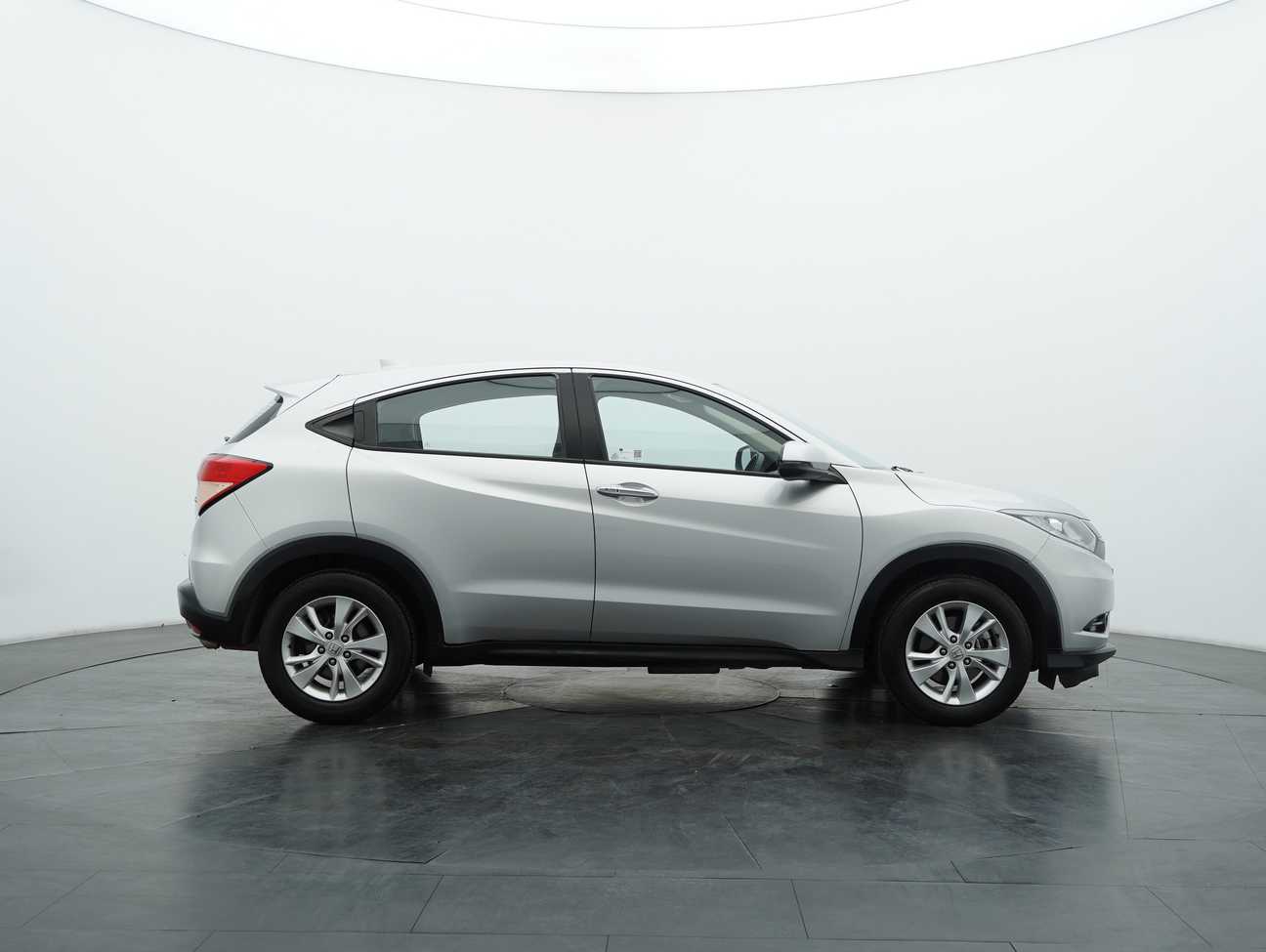 used 2016 Honda HR-V V 1.8
