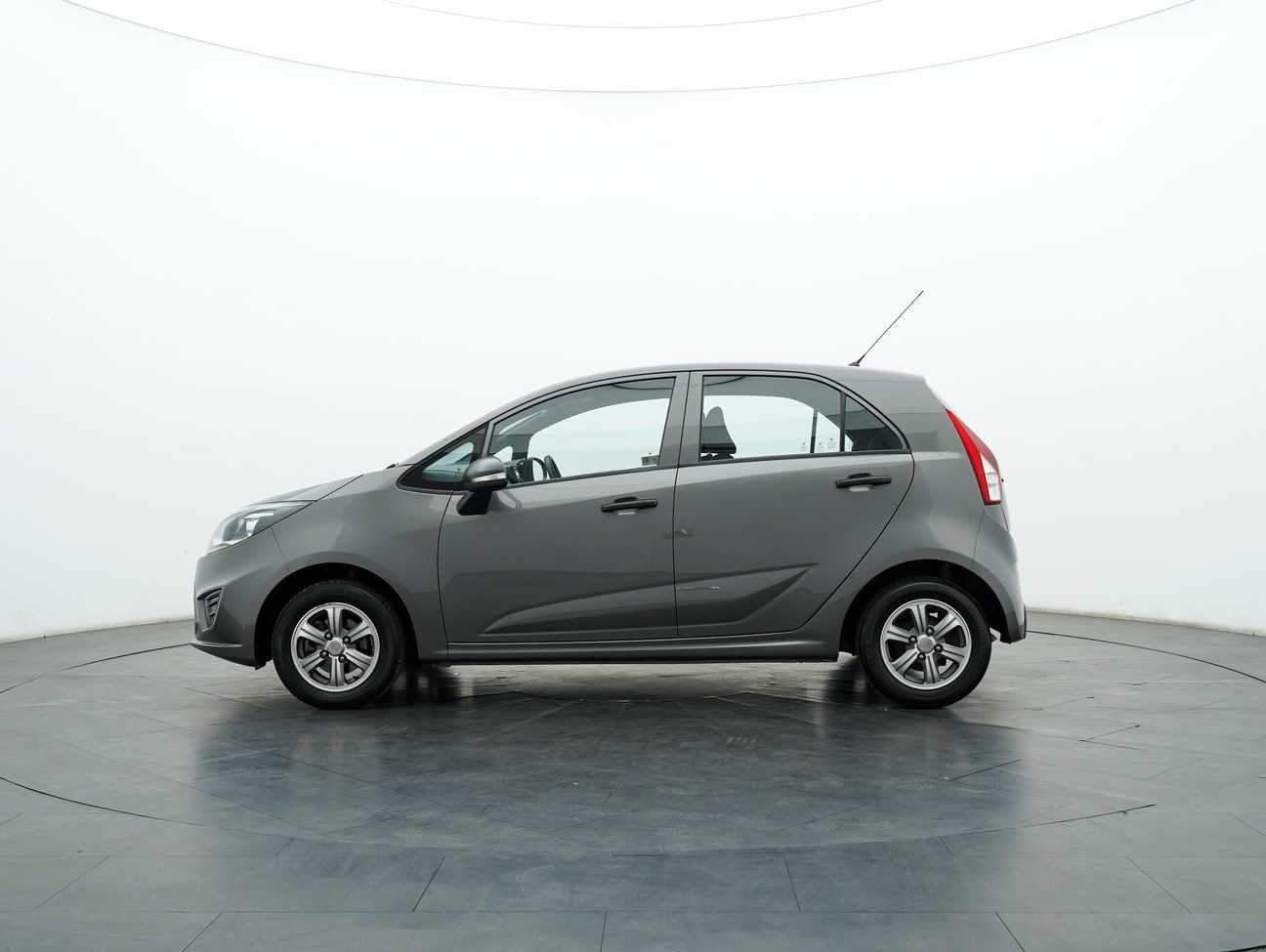 used 2015 Proton Iriz Standard 1.3