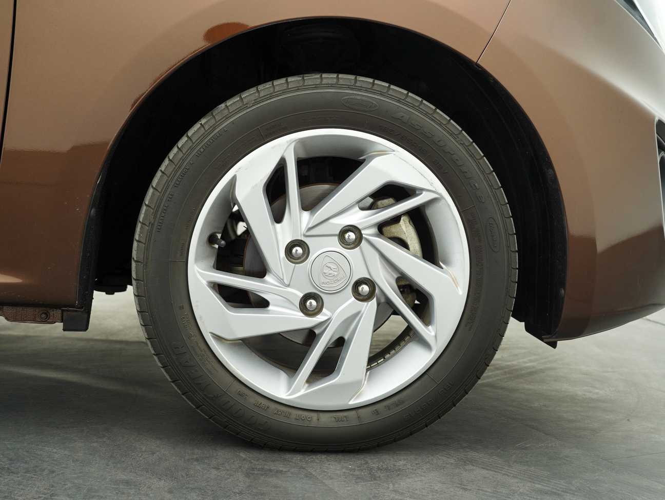 used 2016 Proton Persona Premium 1.6