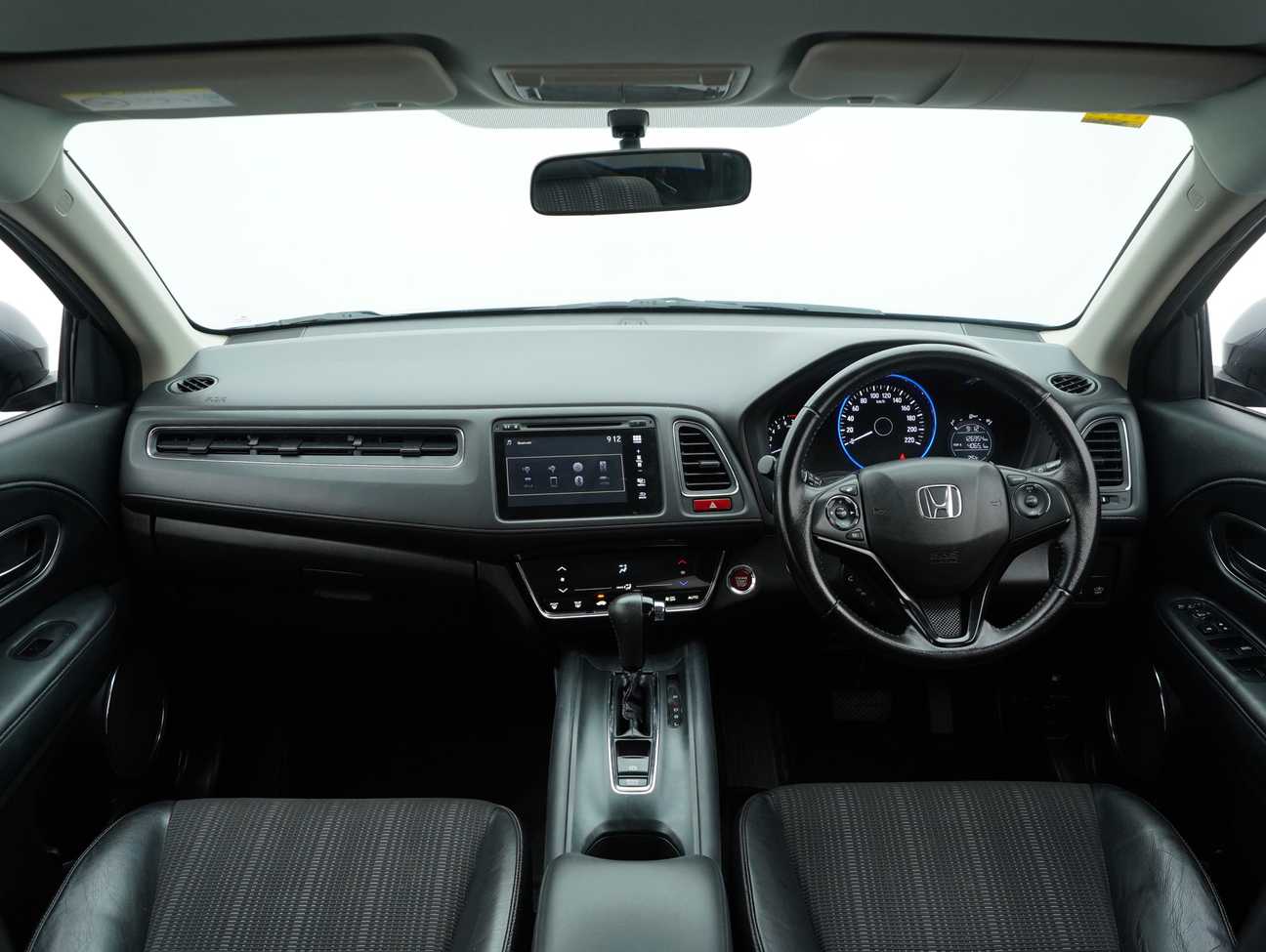 used 2017 Honda HR-V V 1.8