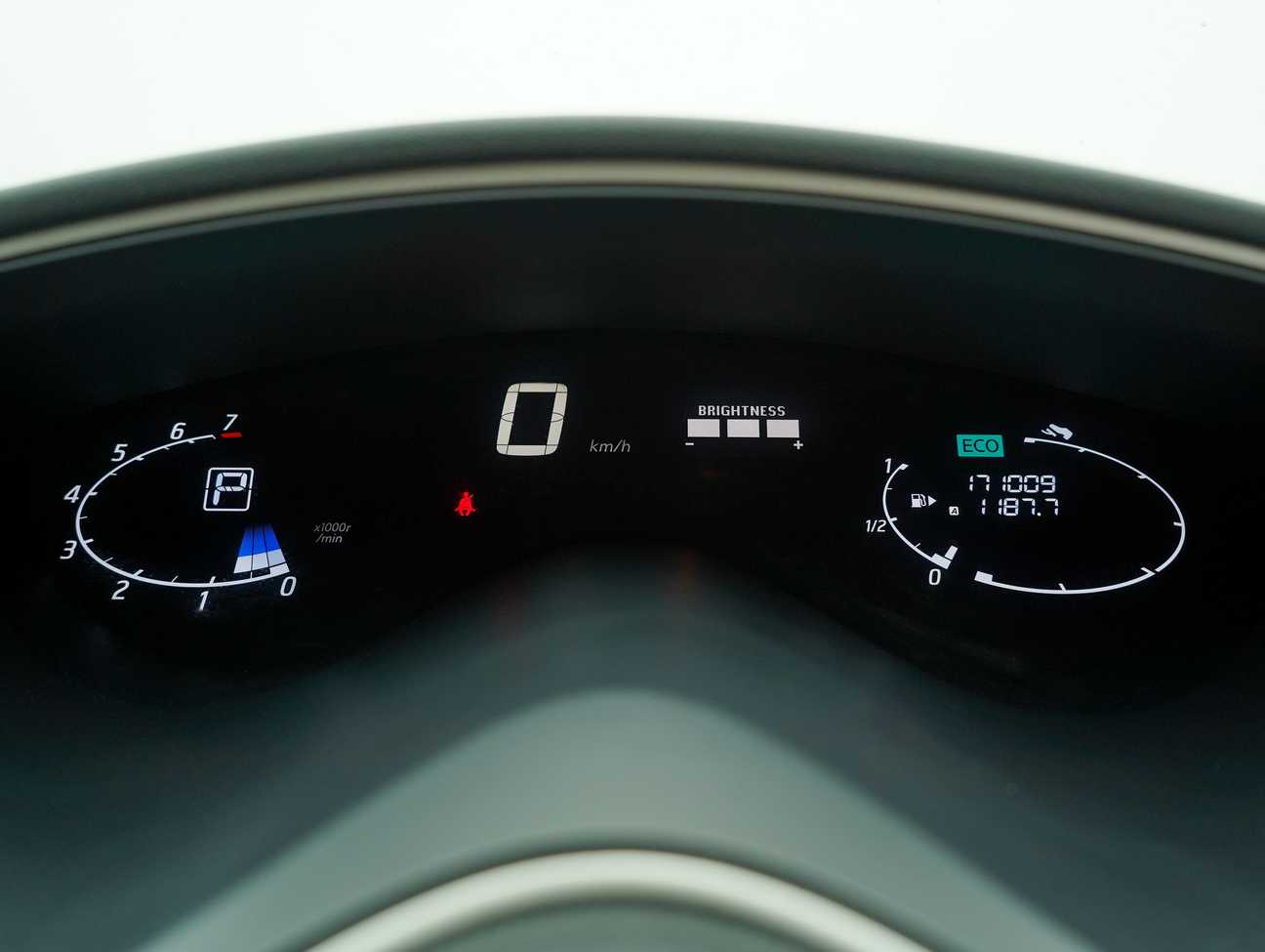 used 2013 Nissan Serena S-Hybrid High-Way Star 2.0