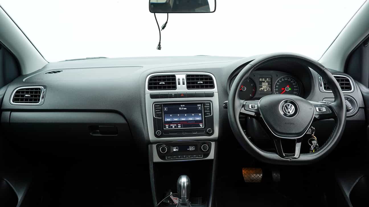 used 2019 Volkswagen POLO HATCHBACK 1.6