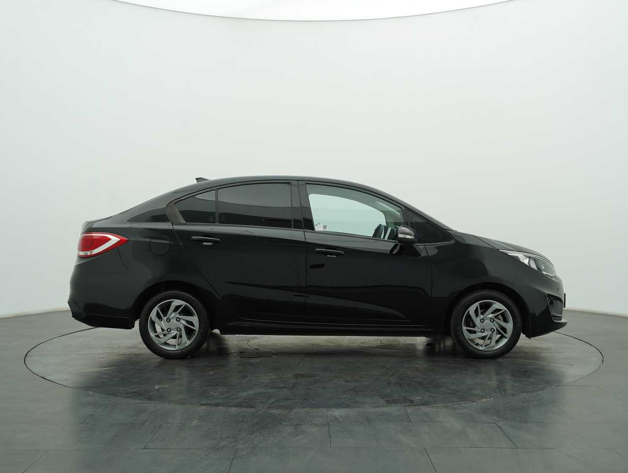 used 2017 Proton Persona Standard 1.6